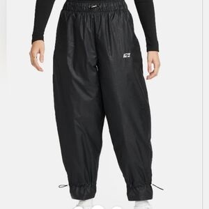 Nike NWOT Icon Clash Track Pants